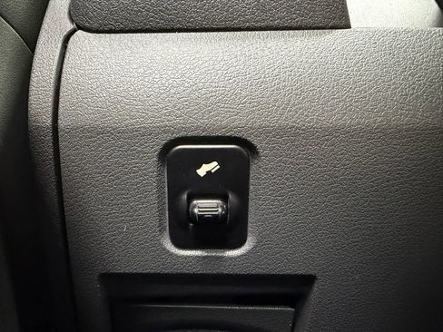 Used 2008 Dodge Ram 1500 Truck Laramie w/ Trailer Tow Group image 27