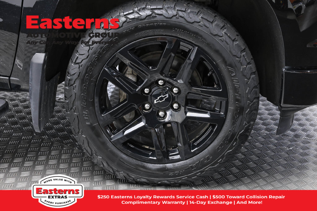 Used 2024 Chevrolet Silverado 1500 RST w/ Z71 Off-Road Package AWD/4WD image 35