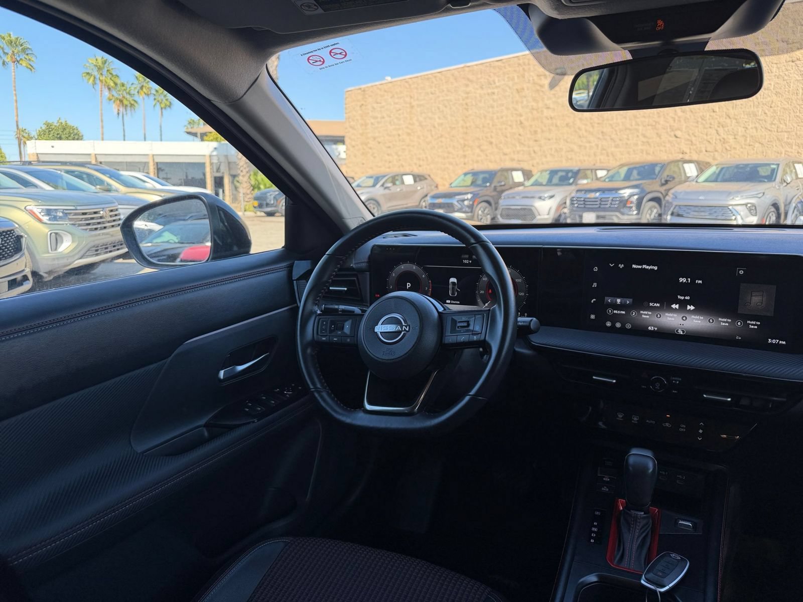 Used 2026 Nissan Kicks SR AWD/4WD image 32