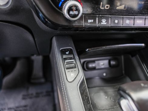 Used 2021 Kia Telluride EX w/ EX Premium Package FWD image 17