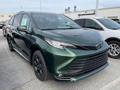 New 2026 Toyota Sienna XLE Woodland Edition