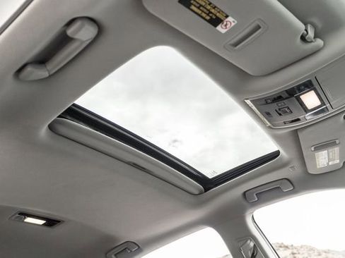 Used 2022 Lexus RX 450h AWD w/ Premium Package image 13