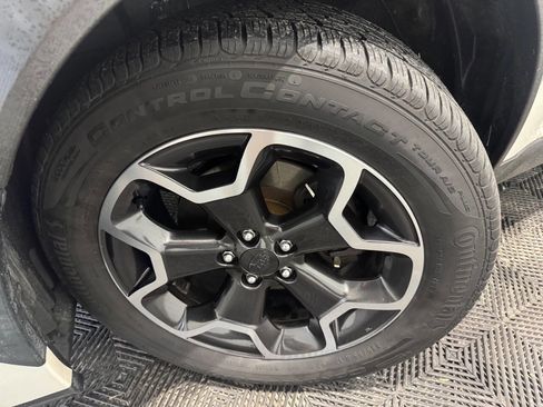 Used 2014 Subaru Crosstrek 2.0i Premium image 25