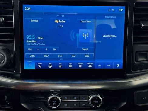 Used 2021 Ford F150 Lariat w/ Max Trailer Tow Package image 15