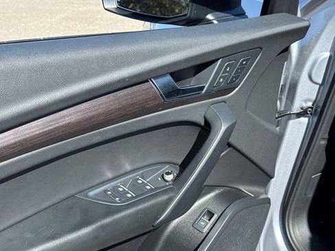 Used 2022 Audi Q5 2.0T Premium image 6