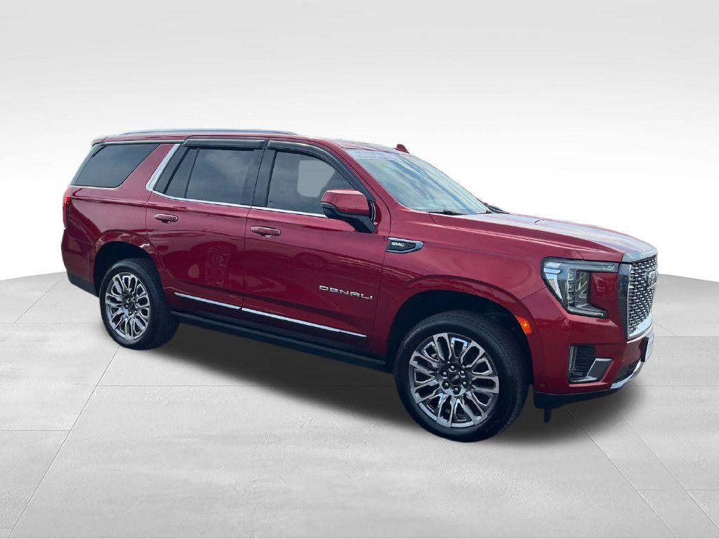Used 2023 GMC Yukon Denali Ultimate AWD/4WD image 7