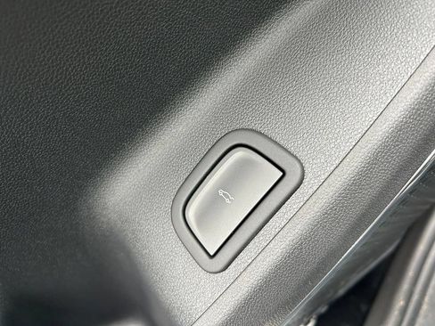 New 2026 Chevrolet Traverse RS FWD image 46