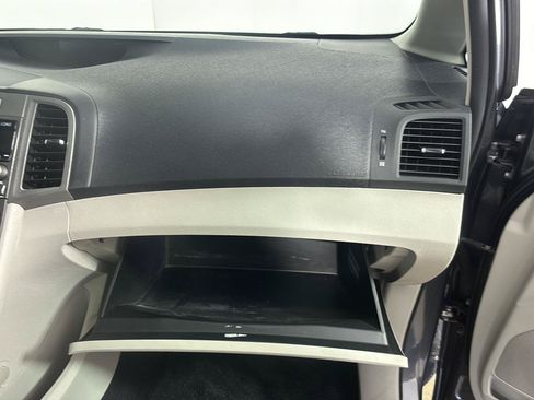 Used 2009 Toyota Venza AWD image 25