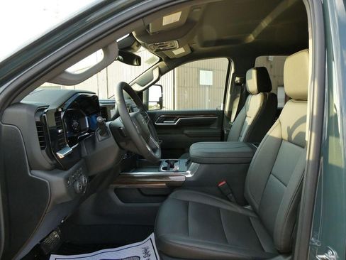 New 2026 Chevrolet Silverado 3500 LT w/ Trail Boss Package AWD/4WD image 17