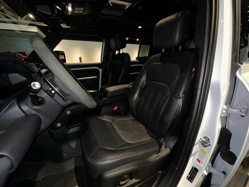 Used 2022 Land Rover Defender 110 X-Dynamic HSE AWD/4WD image 17