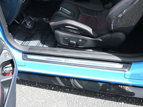 Used 2025 BMW M4 CS AWD/4WD image 18
