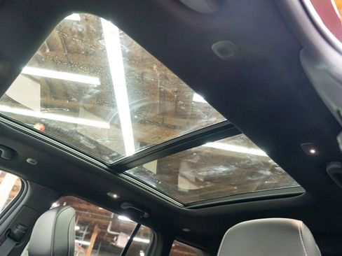 New 2026 Jeep Grand Cherokee Limited AWD/4WD image 22