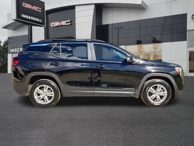 Used 2024 GMC Terrain SLE w/ Driver Convenience Package AWD/4WD image 25