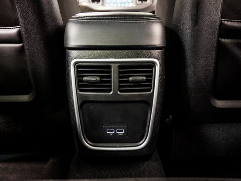 Used 2023 Dodge Charger Scat Pack w/ Harman/Kardon Audio Group image 10