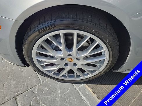 Used 2020 Porsche Panamera w/ Premium Package Plus image 7