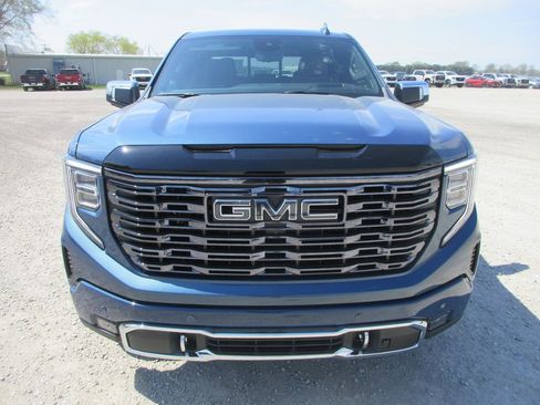 New 2026 GMC Sierra 1500 Denali Ultimate AWD/4WD image 12