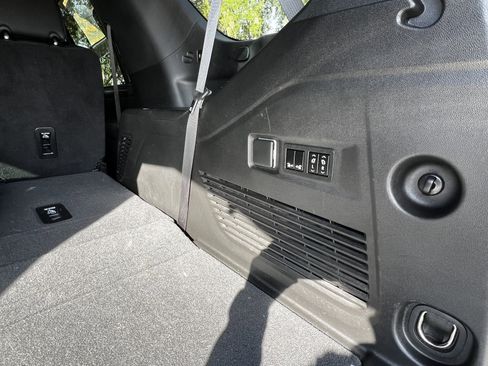 Used 2021 Chevrolet Tahoe Premier image 56