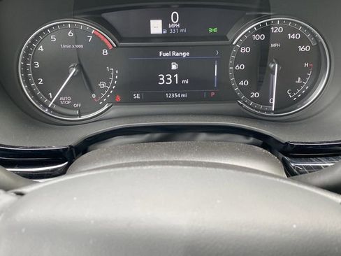 Certified 2025 Cadillac XT6 Premium Luxury FWD image 22