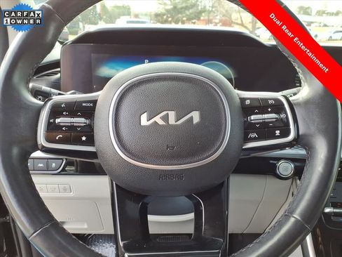 Used 2022 Kia Carnival SX Prestige image 30