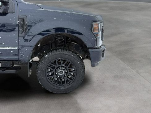 Used 2021 Ford F350 Lariat image 22