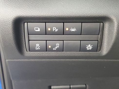 Used 2023 Nissan Kicks S image 26