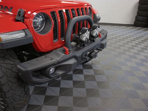 Used 2020 Jeep Gladiator Rubicon AWD/4WD image 9