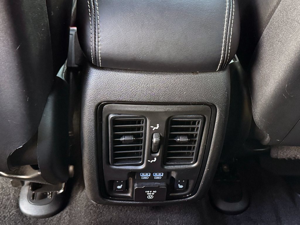 Used 2021 Dodge Durango SRT Hellcat w/ Technology Group AWD/4WD image 35