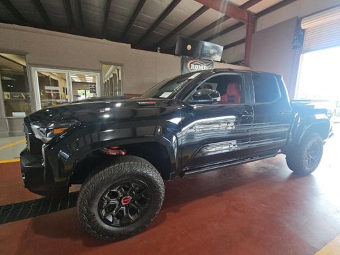 Used 2024 Toyota Tacoma TRD Pro AWD/4WD image 2