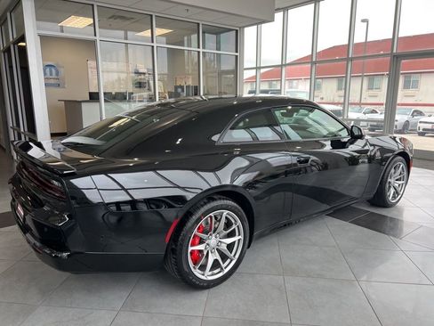 New 2025 Dodge Charger R/T Scat Pack w/ Track Pack image 2