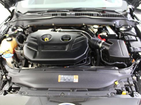 Used 2014 Ford Fusion Titanium FWD image 31