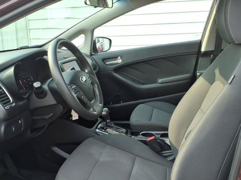Used 2018 Kia Forte LX w/ LX Popular Package FWD image 8