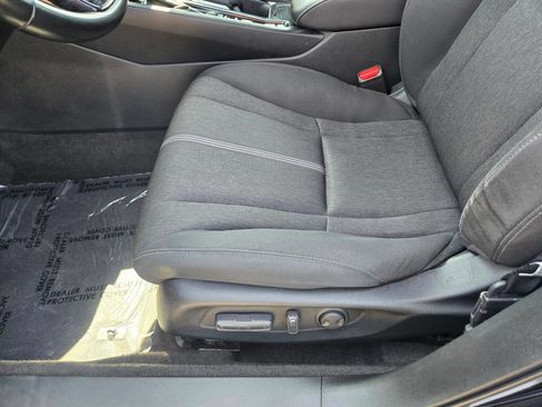 Used 2024 Honda Accord Sport image 10