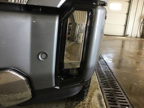 New 2025 GMC Sierra 2500 Denali w/ Denali Reserve Package image 8