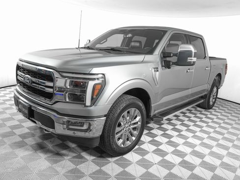 Used 2024 Ford F150 Lariat w/ FX4 Off-Road Package image 9