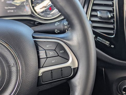 Used 2021 Jeep Compass Latitude w/ Sun and Sound Group image 25