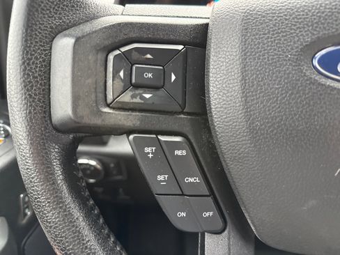 Used 2016 Ford F150 XLT w/ Equipment Group 302A Luxury image 22