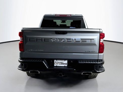 Used 2024 Chevrolet Silverado 1500 Custom Trail Boss AWD/4WD image 11