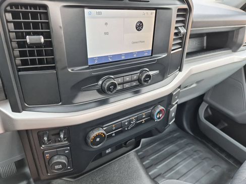 Used 2023 Ford F150 4x4 Regular Cab image 26