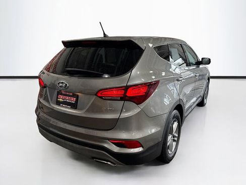 Used 2018 Hyundai Santa Fe Sport image 6