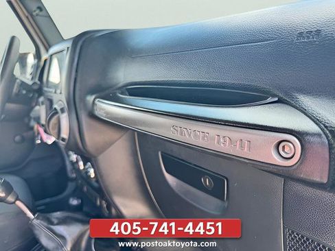 Used 2016 Jeep Wrangler Unlimited Sport AWD/4WD image 20