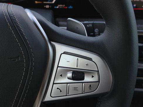 New 2026 BMW X7 xDrive40i w/ Executive Package image 16