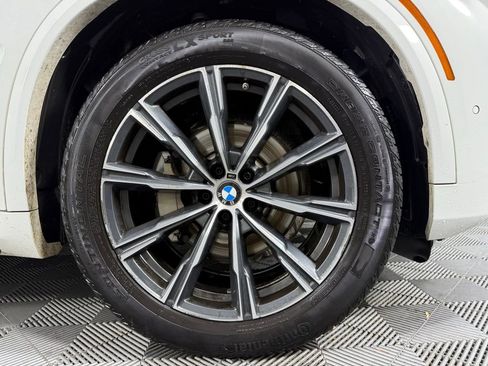 Certified 2023 BMW X5 xDrive40i w/ M Sport Package image 11