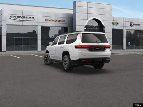 New 2026 Jeep Grand Wagoneer Limited w/ HD Trailer Tow Package image 5