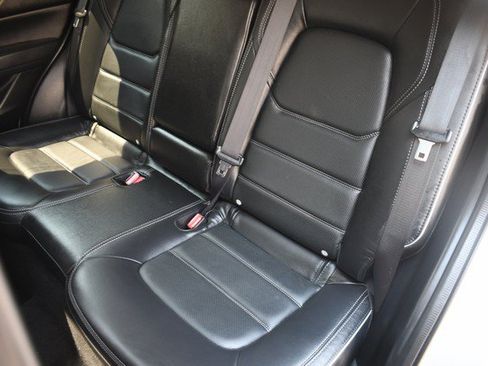 Used 2025 MAZDA CX-5 AWD 2.5 S w/ Preferred Package image 23