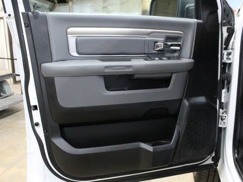 Used 2019 RAM 1500 Big Horn AWD/4WD image 15