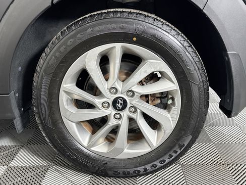 Used 2017 Hyundai Tucson SE Plus image 36