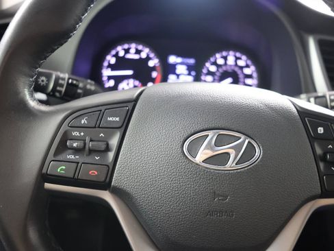 Used 2016 Hyundai Tucson Limited image 21