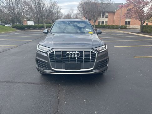 Used 2023 Audi Q7 2.0T Premium w/ Convenience Package image 2