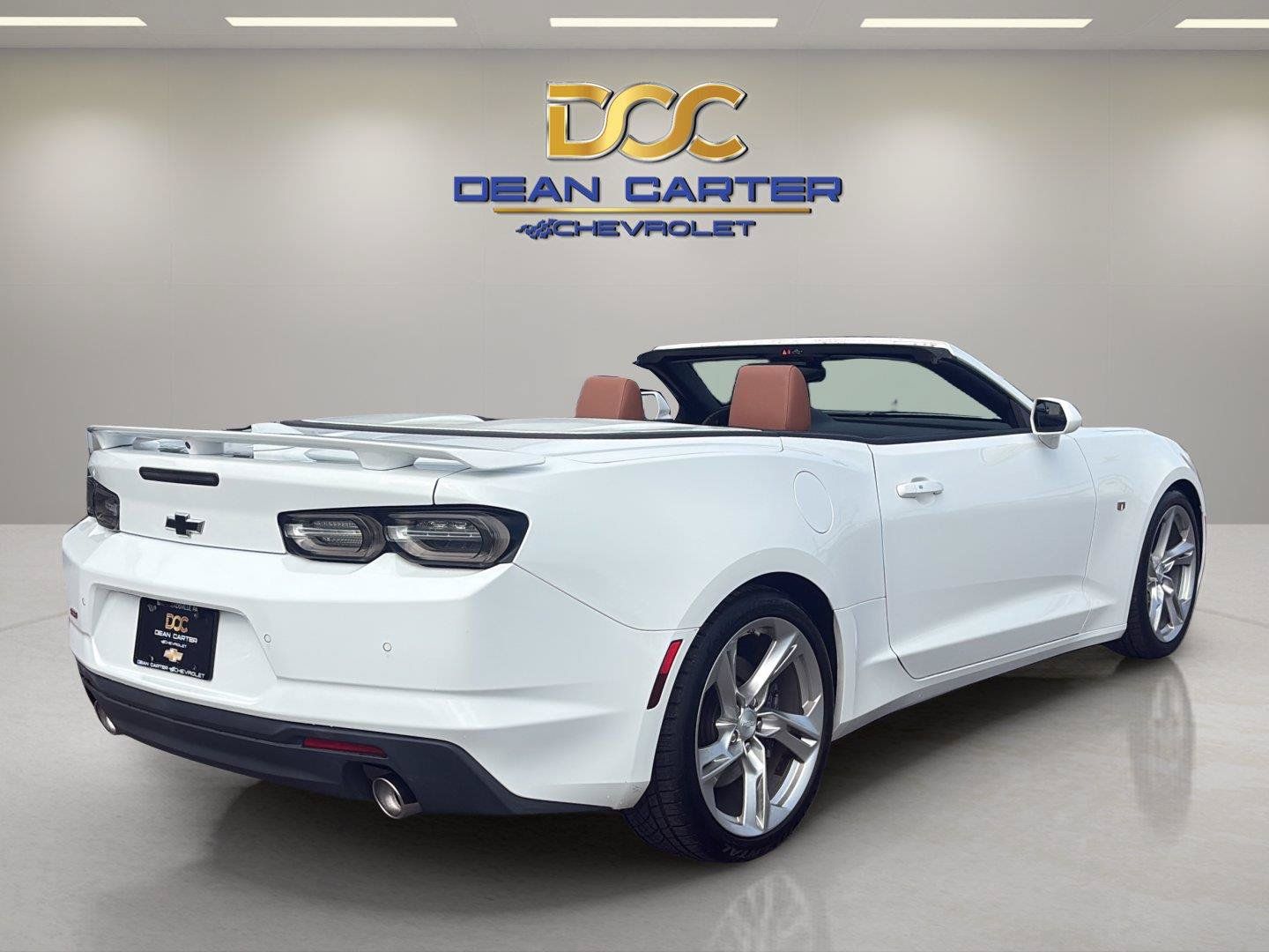 Used 2021 Chevrolet Camaro SS RWD image 7