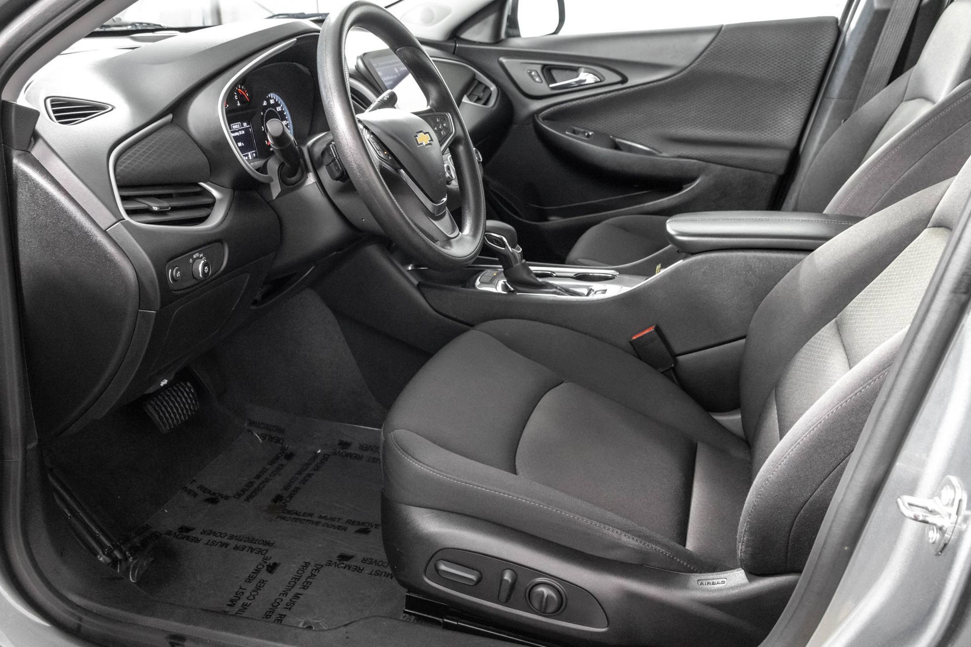 Used 2024 Chevrolet Malibu LT FWD image 7